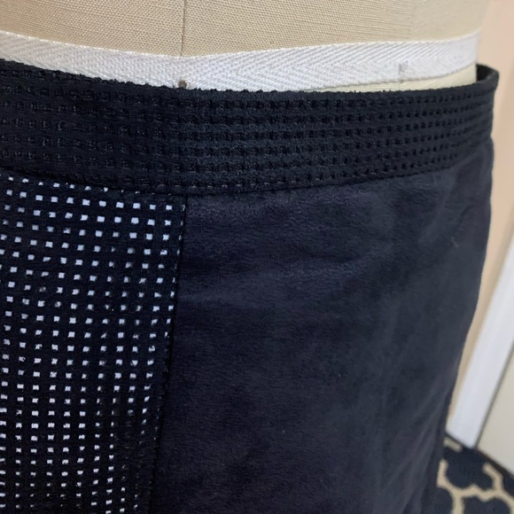 0319 Worthington Black Faux Suede Perforated Mini - Picture 5 of 8